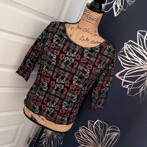 Uniqlo Colourful Print Half Sleeves Top